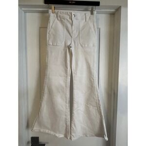 American Eagle White Flare Jeans High Rise Patch Pocket Slit Hem 2 Short Womens